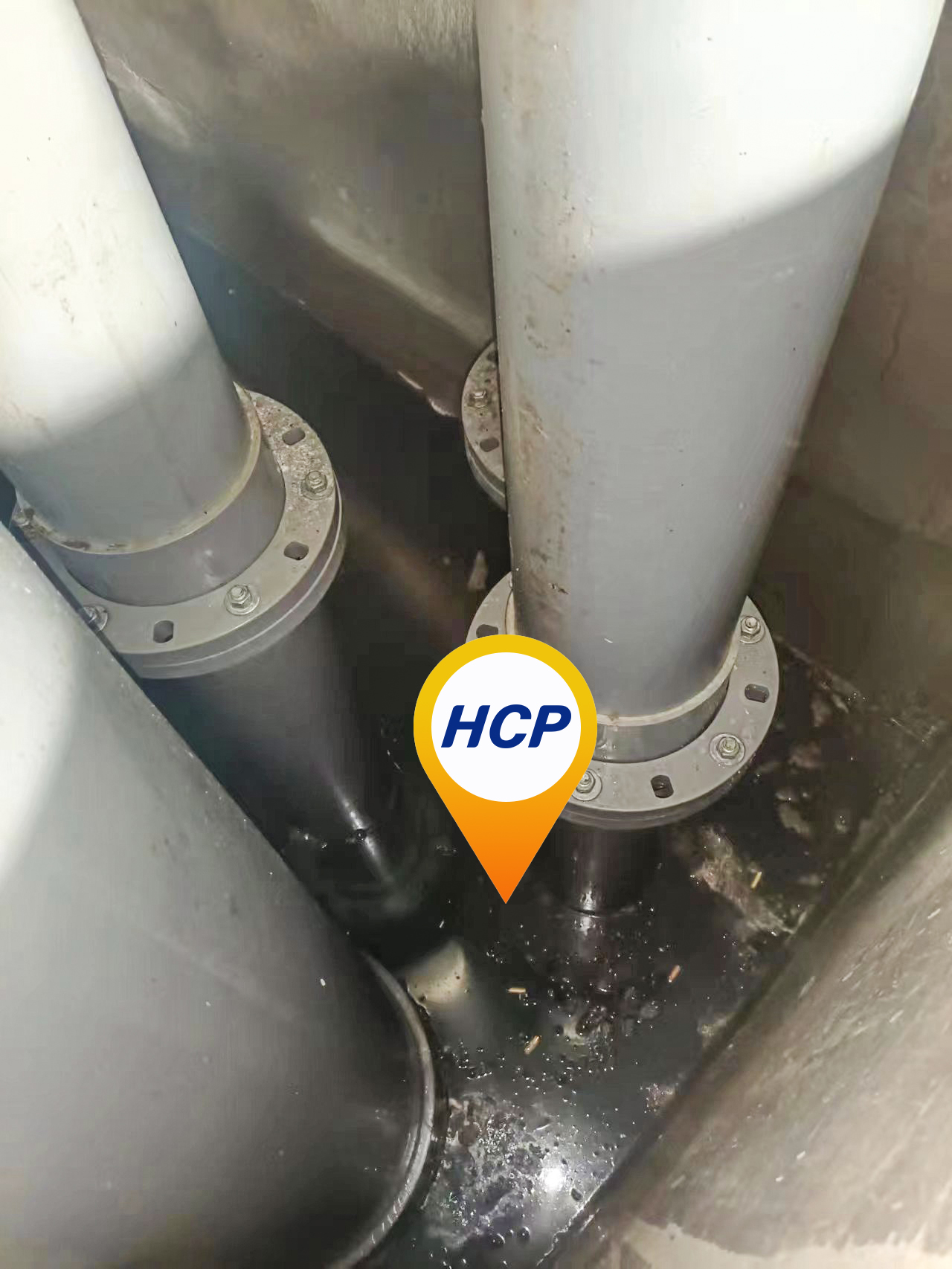 水产养殖L型泵浦水下安装使用图片 拷贝.jpg